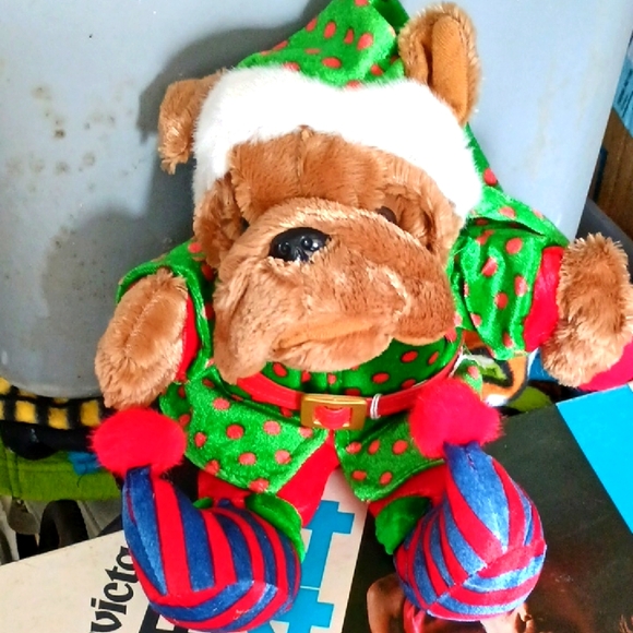 Festive Bulldog Plush Toy By Dan Dee - Picture 1 of 5
